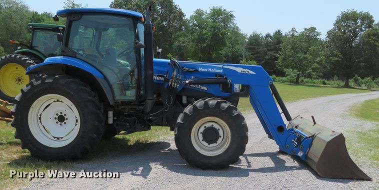 image for item DN7995 2006 New Holland TS115A  MFWD tractor