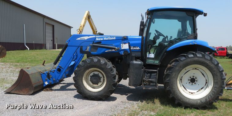 image for item DN7995 2006 New Holland TS115A  MFWD tractor