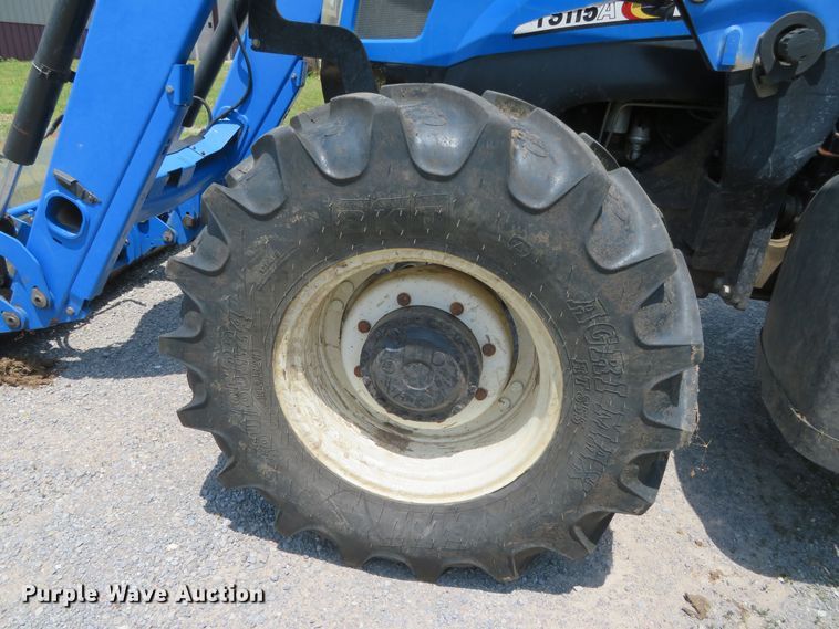 image for item DN7995 2006 New Holland TS115A  MFWD tractor