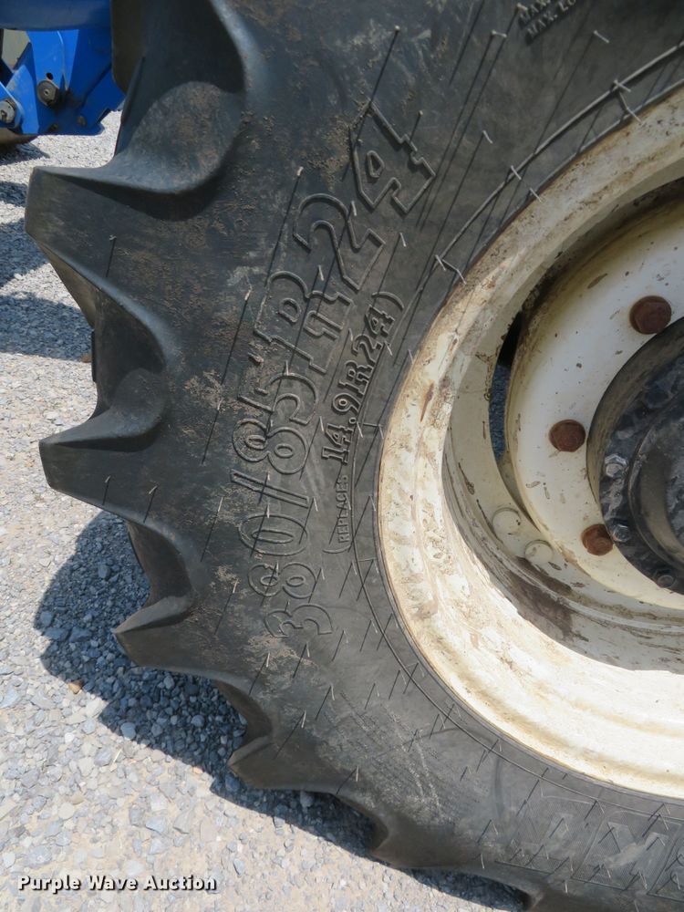 image for item DN7995 2006 New Holland TS115A  MFWD tractor