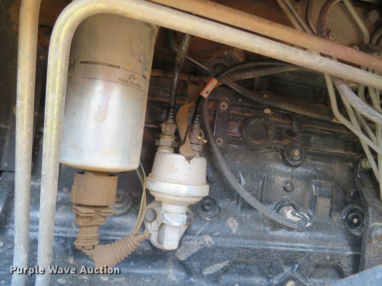 image for item DN7995 2006 New Holland TS115A  MFWD tractor