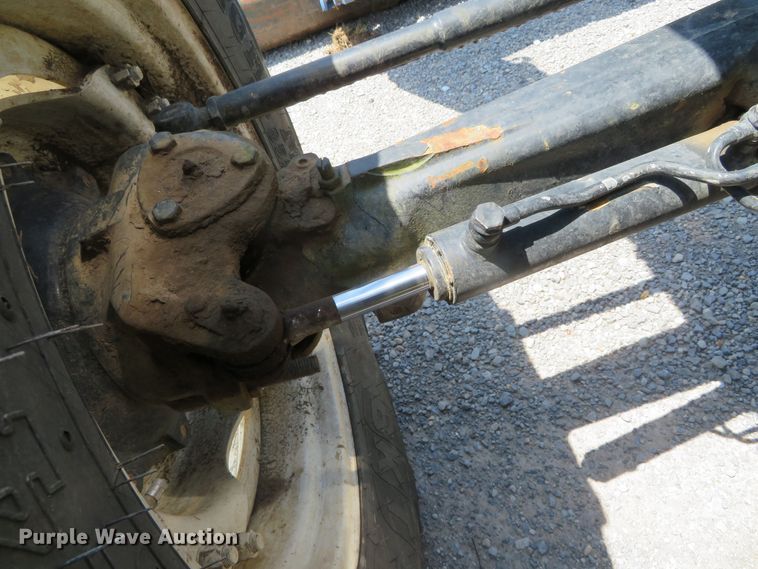 image for item DN7995 2006 New Holland TS115A  MFWD tractor