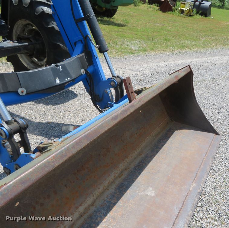 image for item DN7995 2006 New Holland TS115A  MFWD tractor