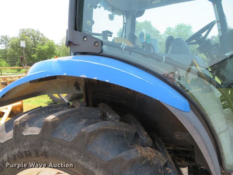 image for item DN7995 2006 New Holland TS115A  MFWD tractor