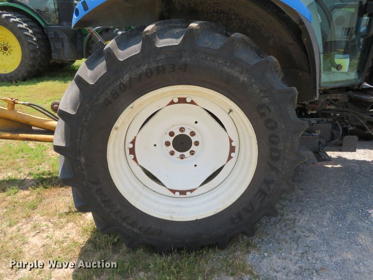 image for item DN7995 2006 New Holland TS115A  MFWD tractor