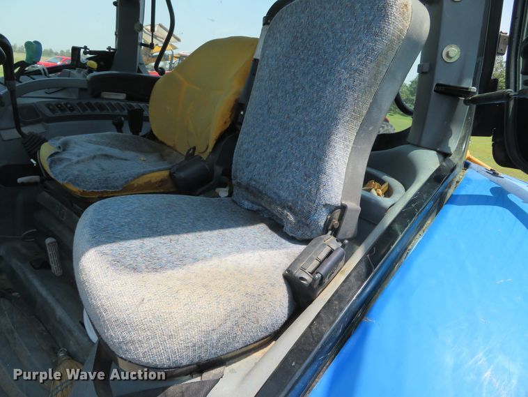 image for item DN7995 2006 New Holland TS115A  MFWD tractor