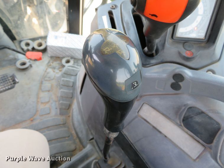 image for item DN7995 2006 New Holland TS115A  MFWD tractor