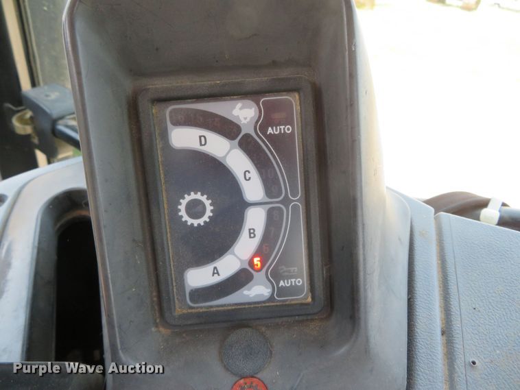 image for item DN7995 2006 New Holland TS115A  MFWD tractor