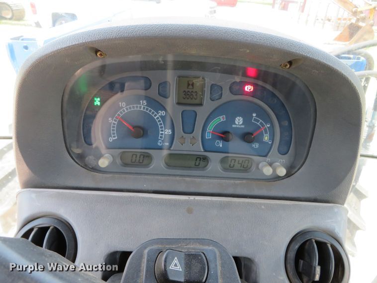 image for item DN7995 2006 New Holland TS115A  MFWD tractor