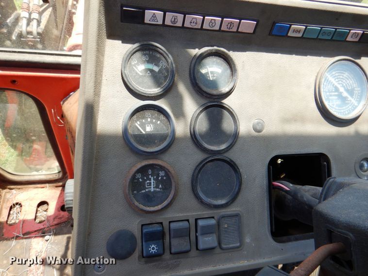 image for item DP4012 Belarus 805  tractor