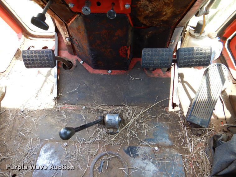 image for item DP4012 Belarus 805  tractor