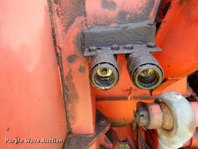 image for item DP4014 Belarus 825  MFWD tractor