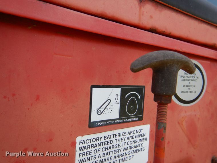 image for item DP4014 Belarus 825  MFWD tractor