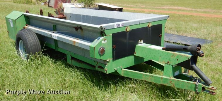 image for item DP4017 Frontier  manure spreader