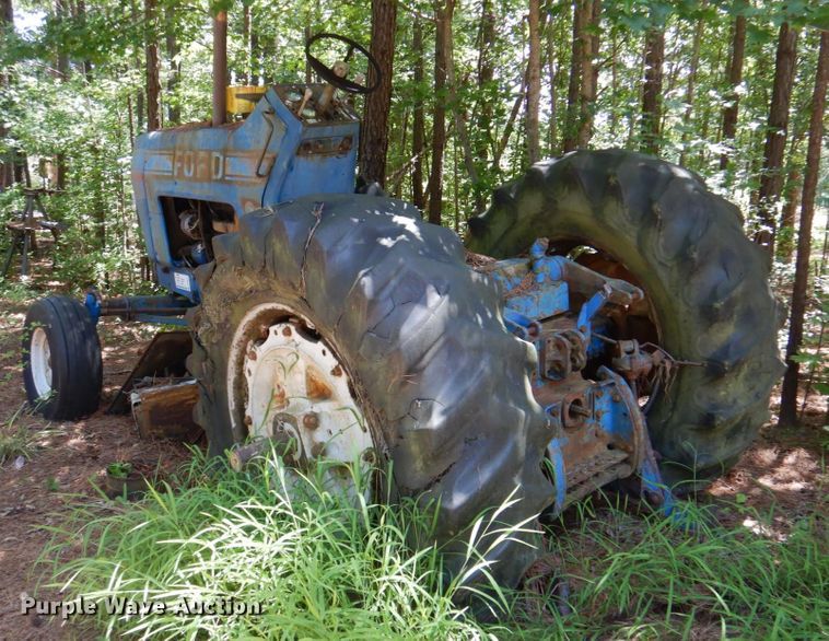 image for item DP4037 Ford 8600  tractor