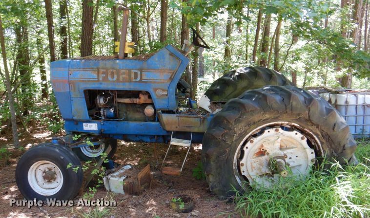 image for item DP4037 Ford 8600  tractor
