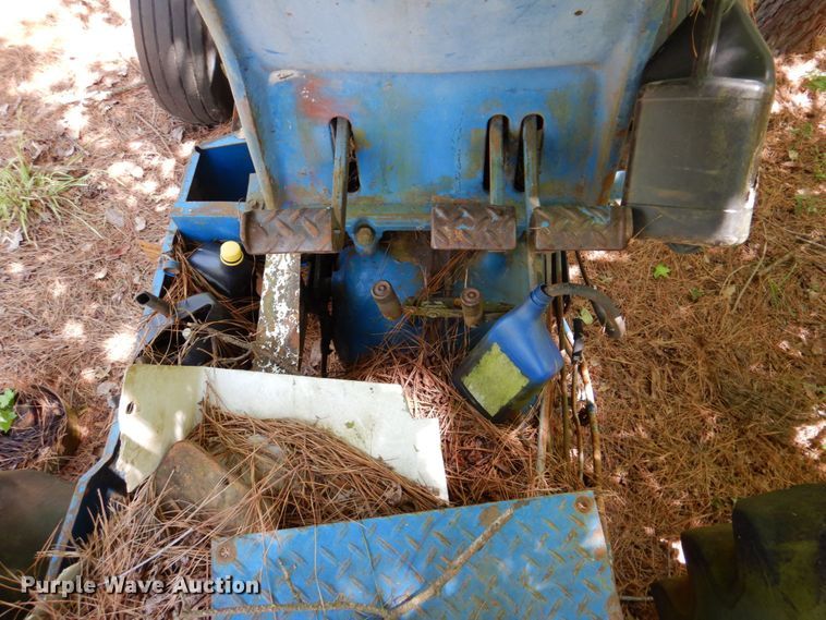 image for item DP4037 Ford 8600  tractor