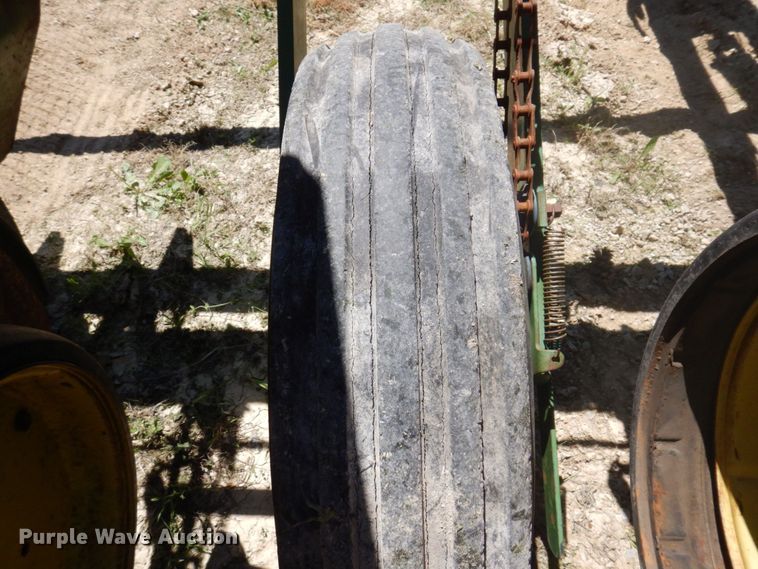 image for item DP5514 John Deere 7000  planter