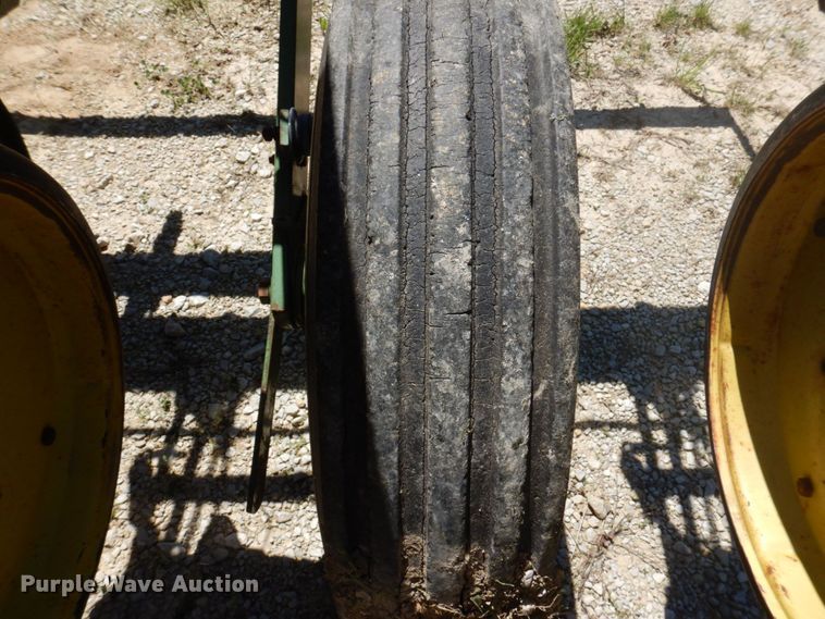 image for item DP5514 John Deere 7000  planter