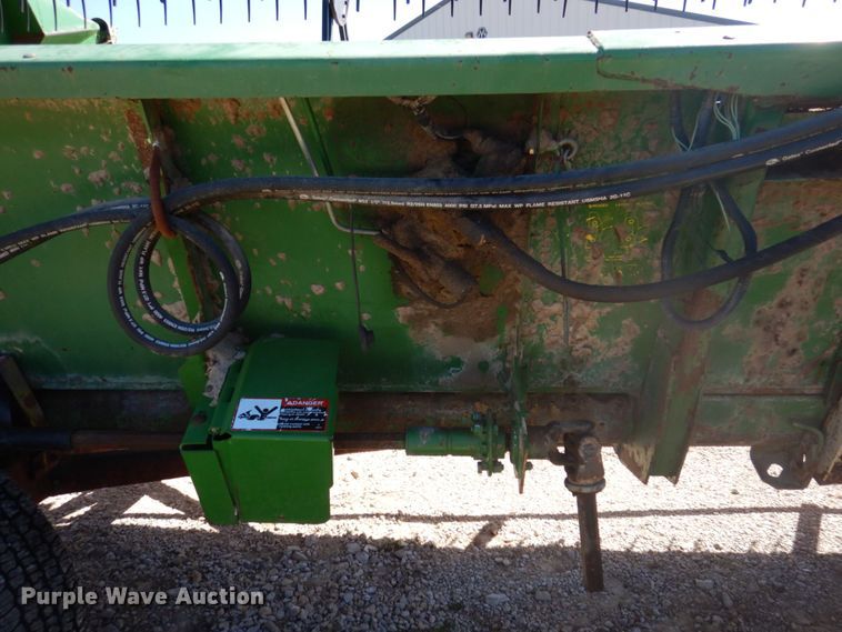 image for item DP5520 1991 John Deere 925  flex head