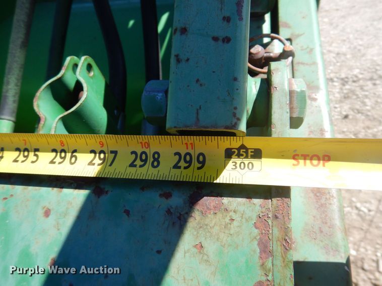 image for item DP5520 1991 John Deere 925  flex head