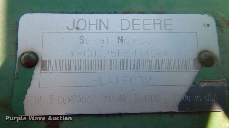 image for item DP5520 1991 John Deere 925  flex head