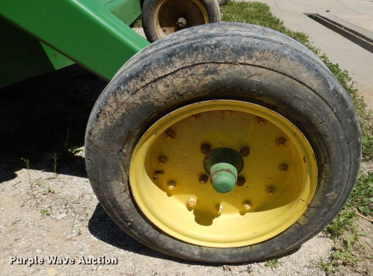 image for item DP5521 John Deere 2018  batwing rotary mower