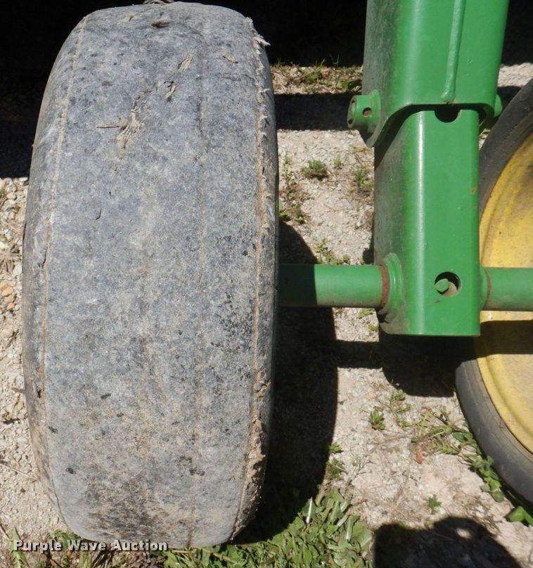 image for item DP5521 John Deere 2018  batwing rotary mower