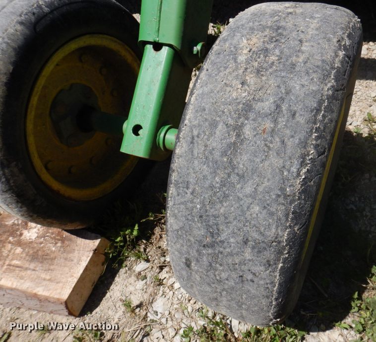 image for item DP5521 John Deere 2018  batwing rotary mower