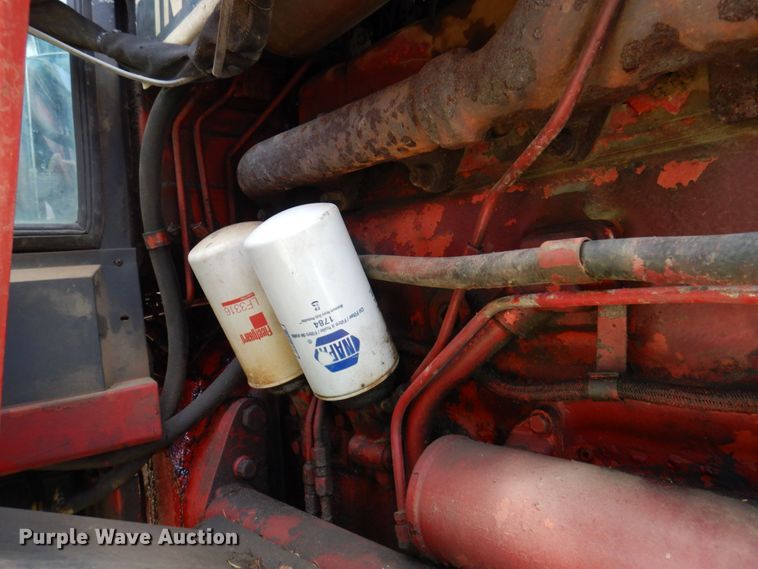 image for item DP5545 International 1086  tractor