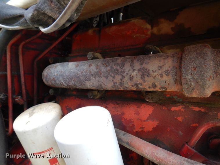 image for item DP5545 International 1086  tractor