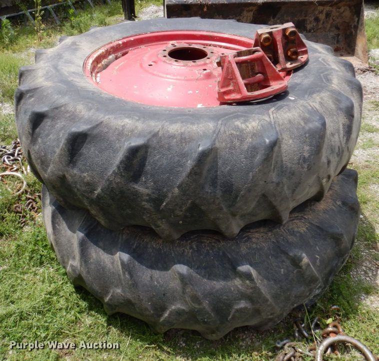 image for item DP5545 International 1086  tractor