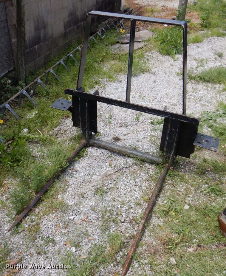 image for item DP5545 International 1086  tractor