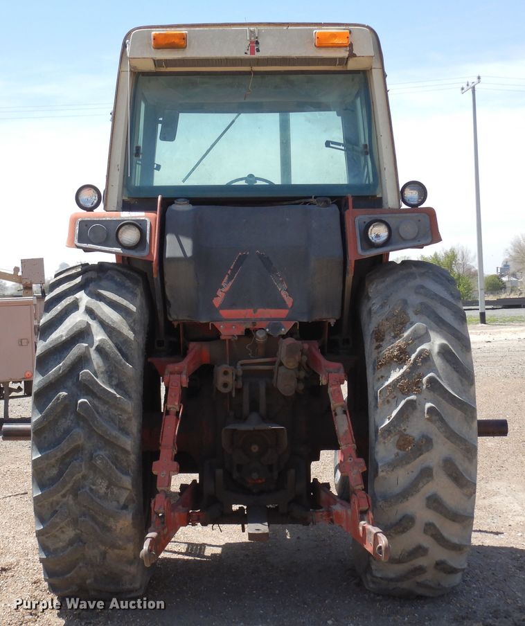 image for item DR1177 International 1486  tractor