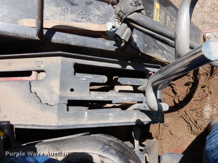 image for item DR1177 International 1486  tractor