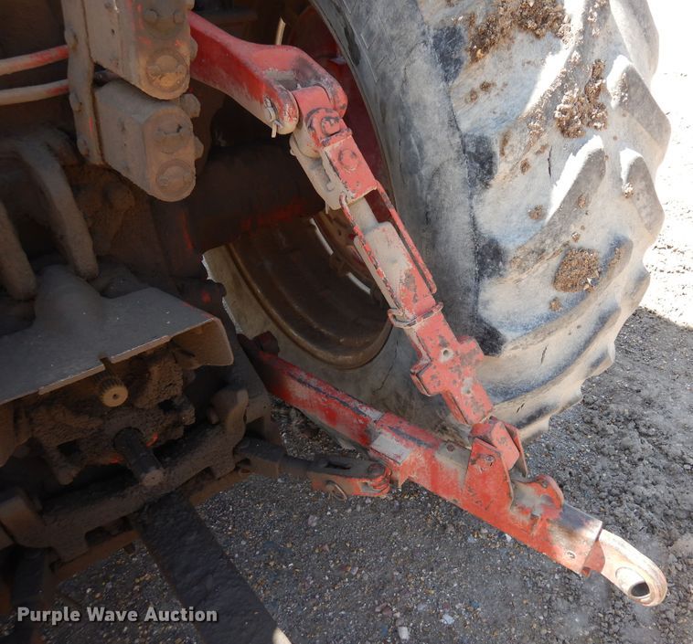 image for item DR1177 International 1486  tractor