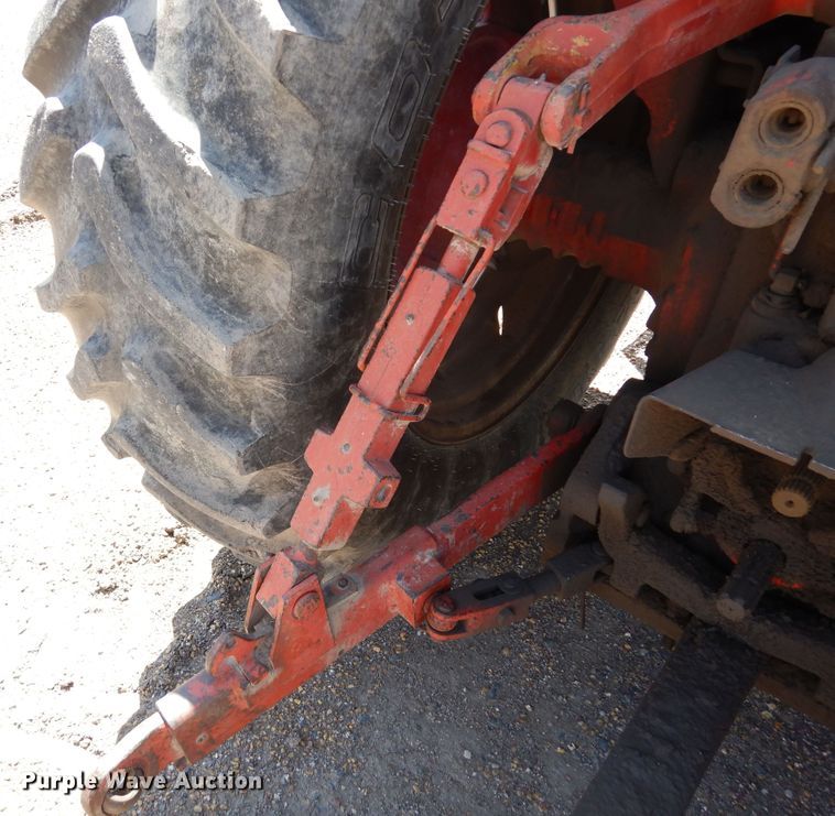 image for item DR1177 International 1486  tractor