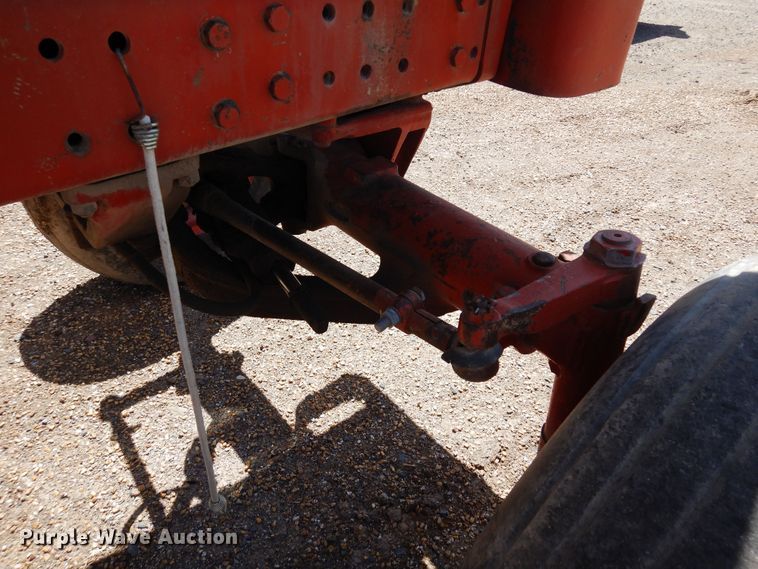 image for item DR1177 International 1486  tractor