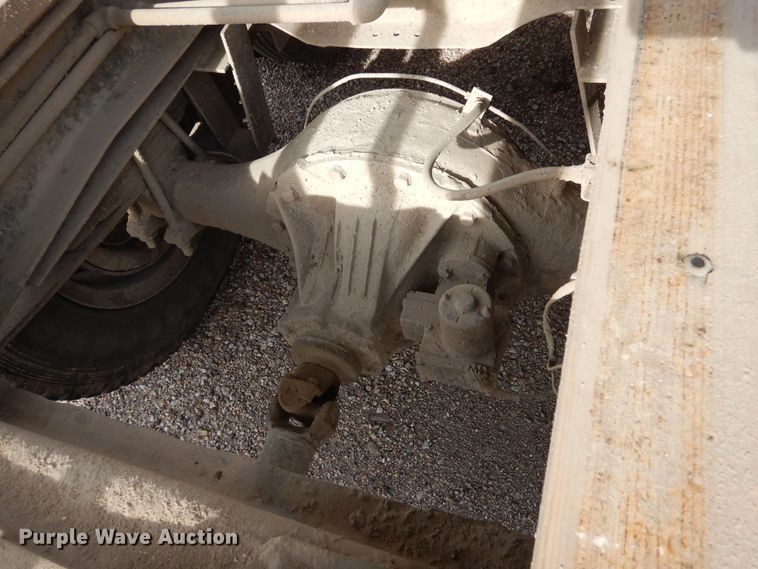 image for item DR1182 1975 GMC 6500  grain truck