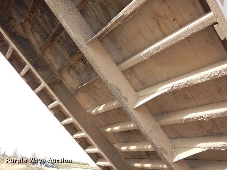 image for item DR1182 1975 GMC 6500  grain truck