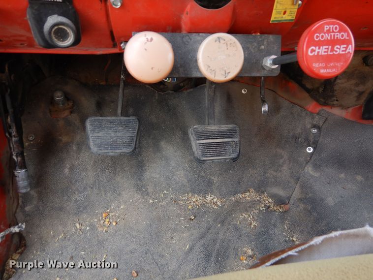 image for item DR1182 1975 GMC 6500  grain truck