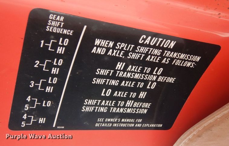 image for item DR1182 1975 GMC 6500  grain truck