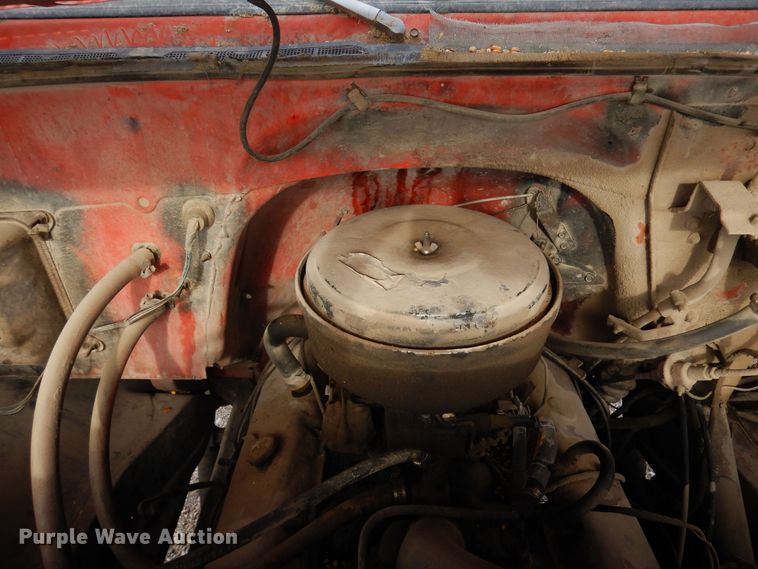 image for item DR1182 1975 GMC 6500  grain truck