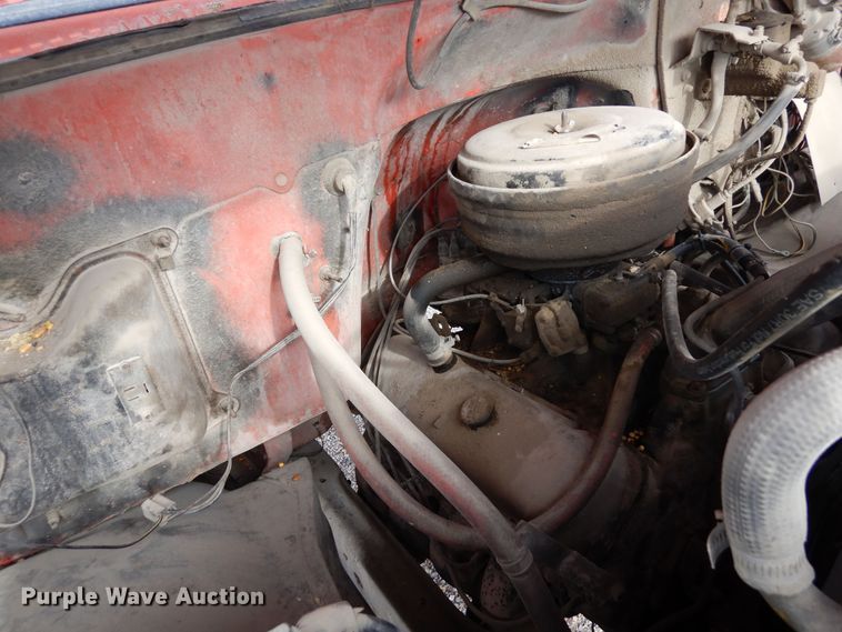 image for item DR1182 1975 GMC 6500  grain truck