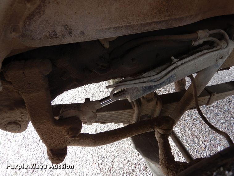 image for item DR1182 1975 GMC 6500  grain truck