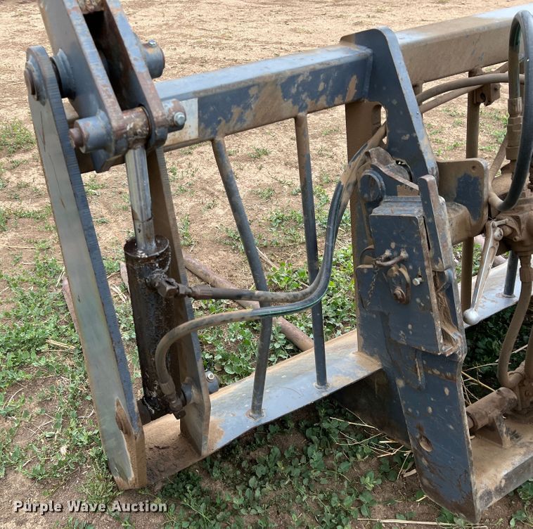 image for item DR1356 2000 New Holland LM430  telehandler