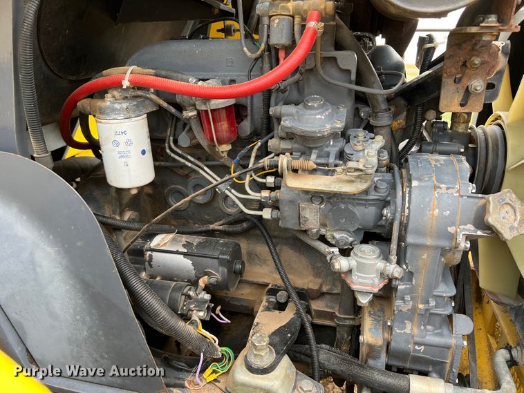 image for item DR1356 2000 New Holland LM430  telehandler