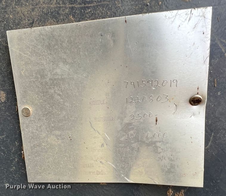 image for item DR1356 2000 New Holland LM430  telehandler