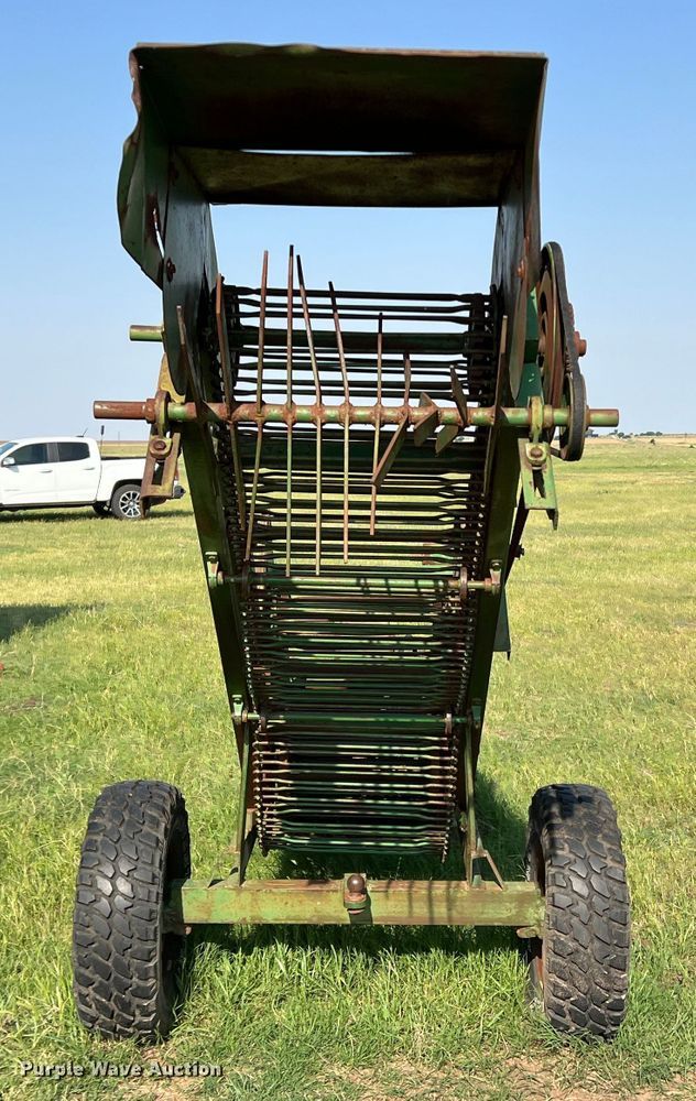 image for item DR1467 Wichita Equipment RSH24  bermuda sprig digger