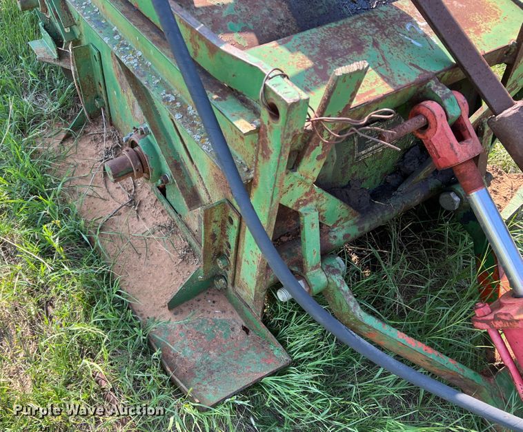 image for item DR1467 Wichita Equipment RSH24  bermuda sprig digger